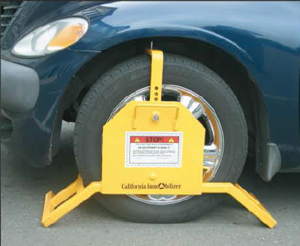wheel boot installation on car tire